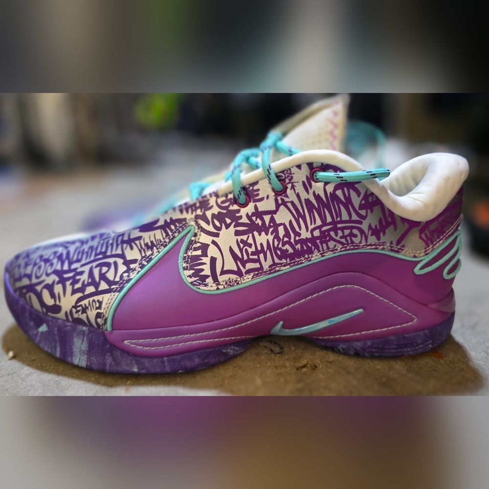 Nike LEBRON XXII Purple and Cream Graffiti
